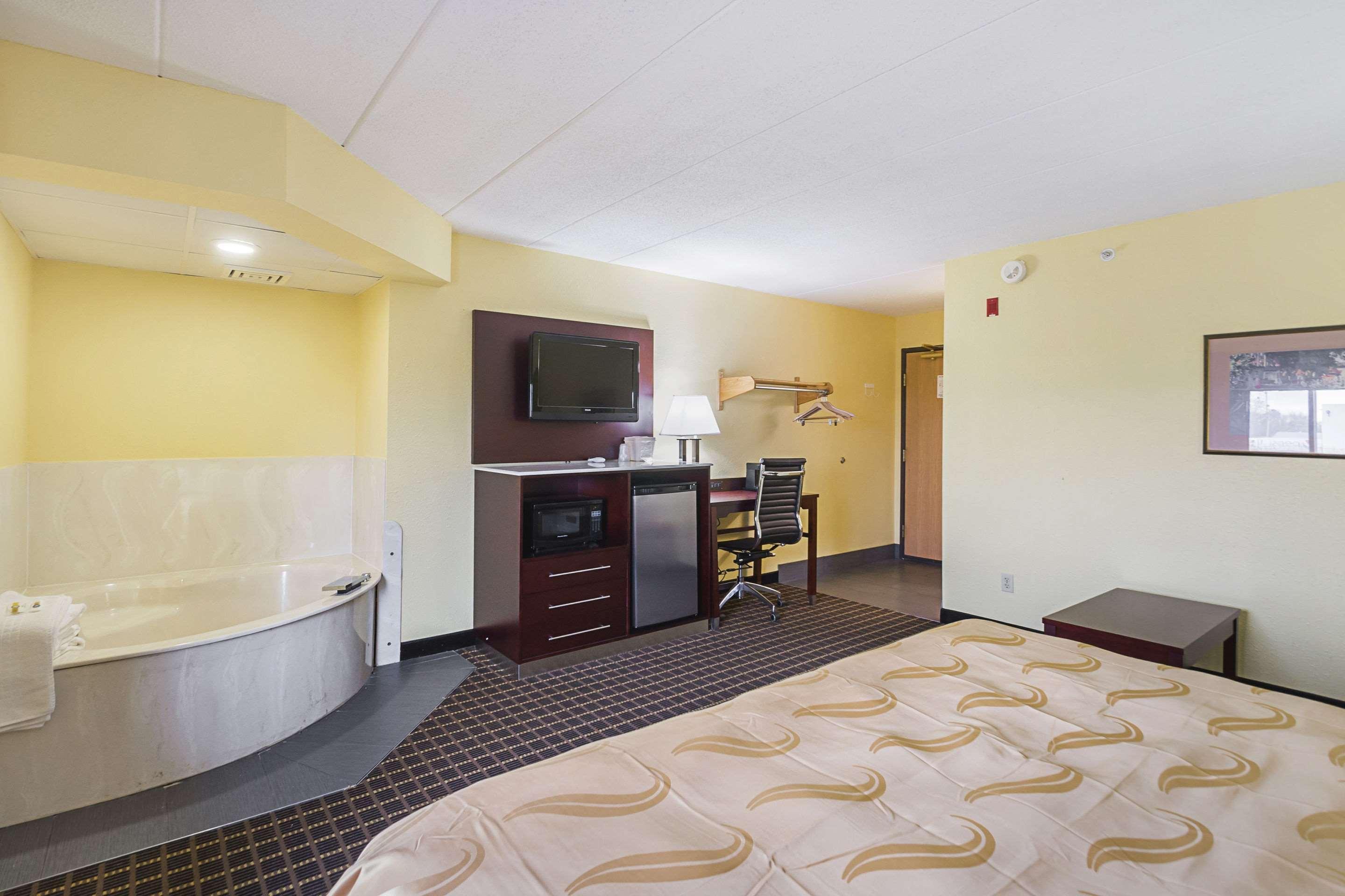 Quality Inn & Suites Harrington - Milford Ngoại thất bức ảnh