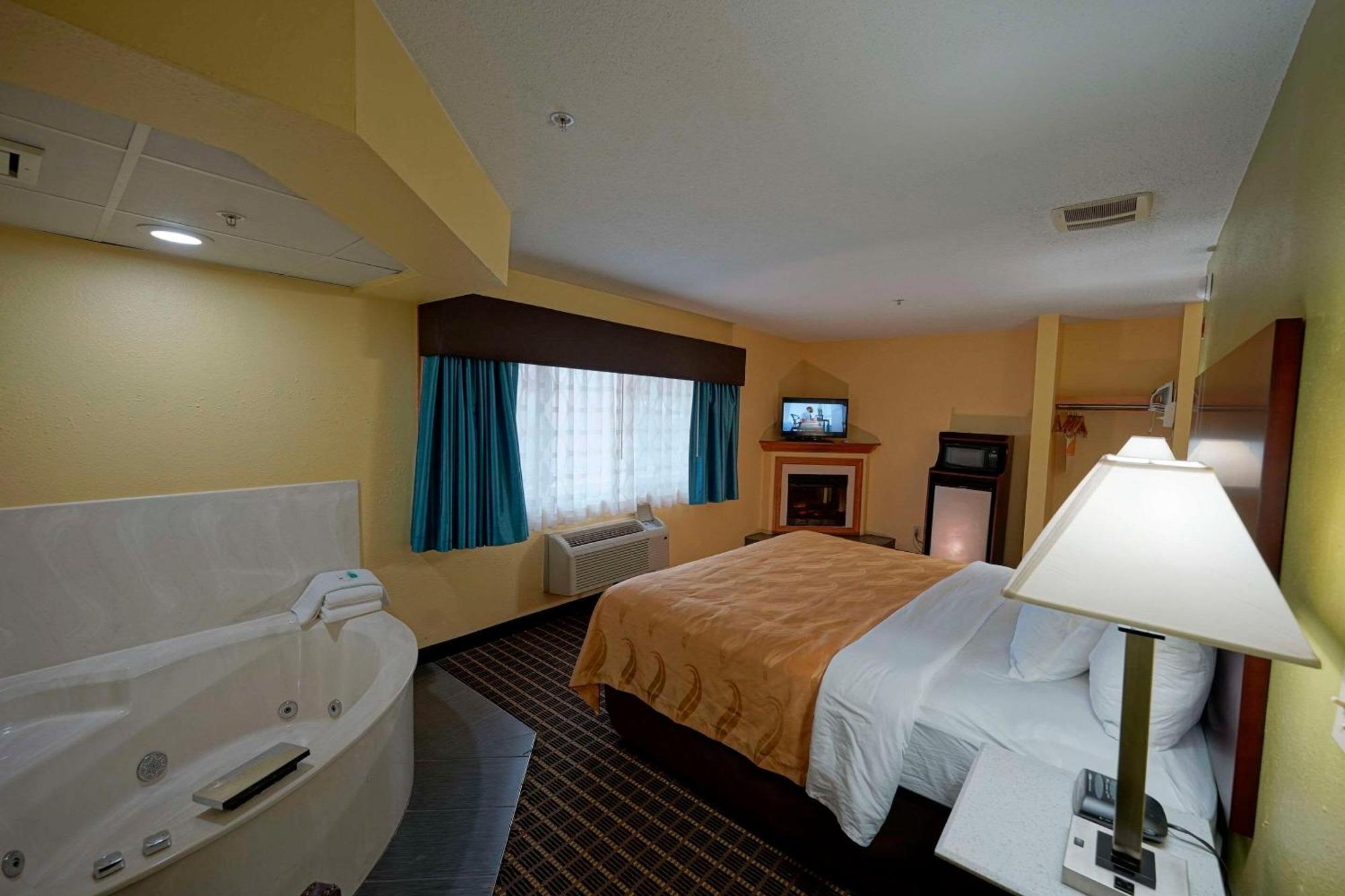 Quality Inn & Suites Harrington - Milford Ngoại thất bức ảnh