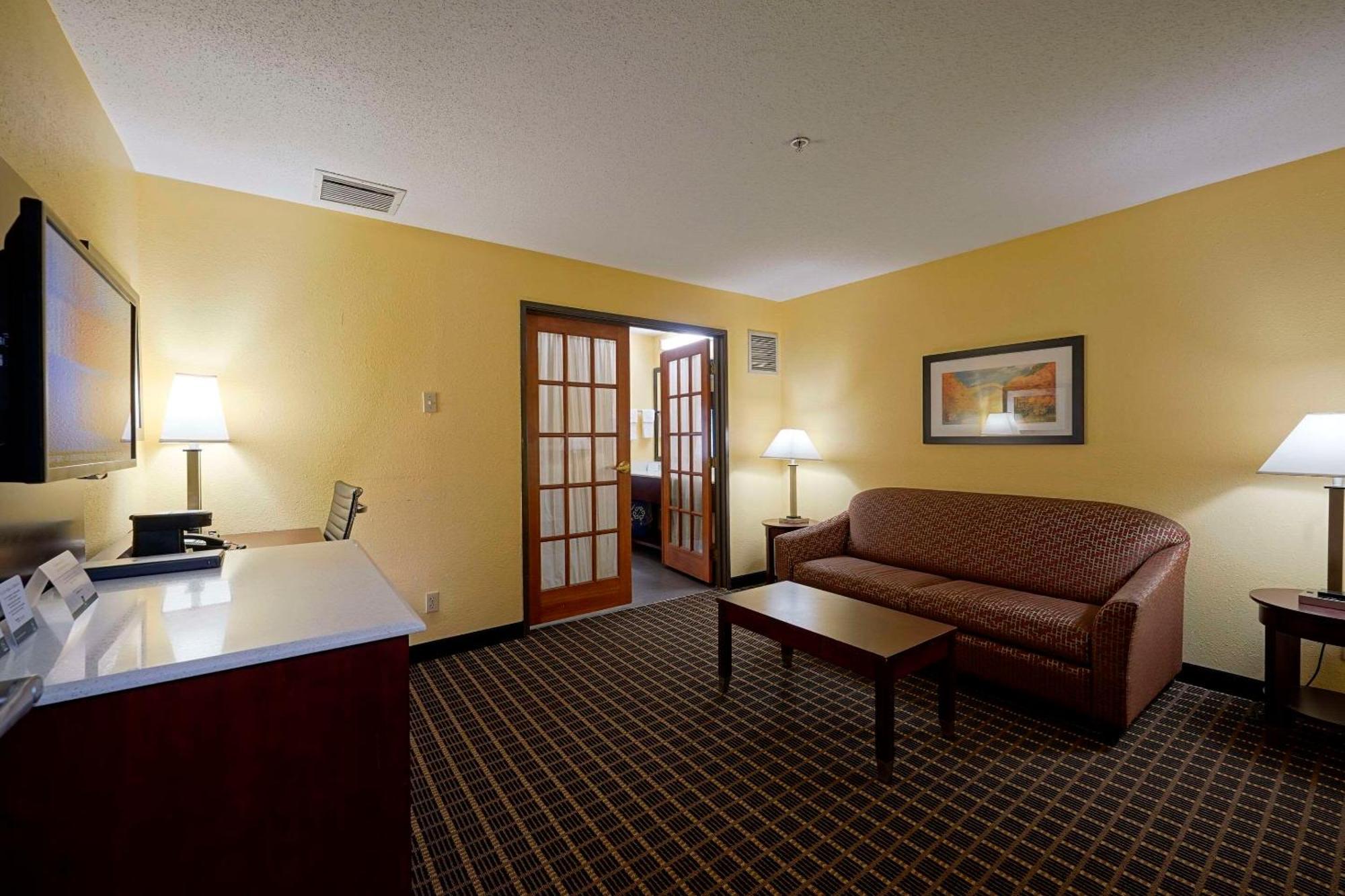 Quality Inn & Suites Harrington - Milford Ngoại thất bức ảnh