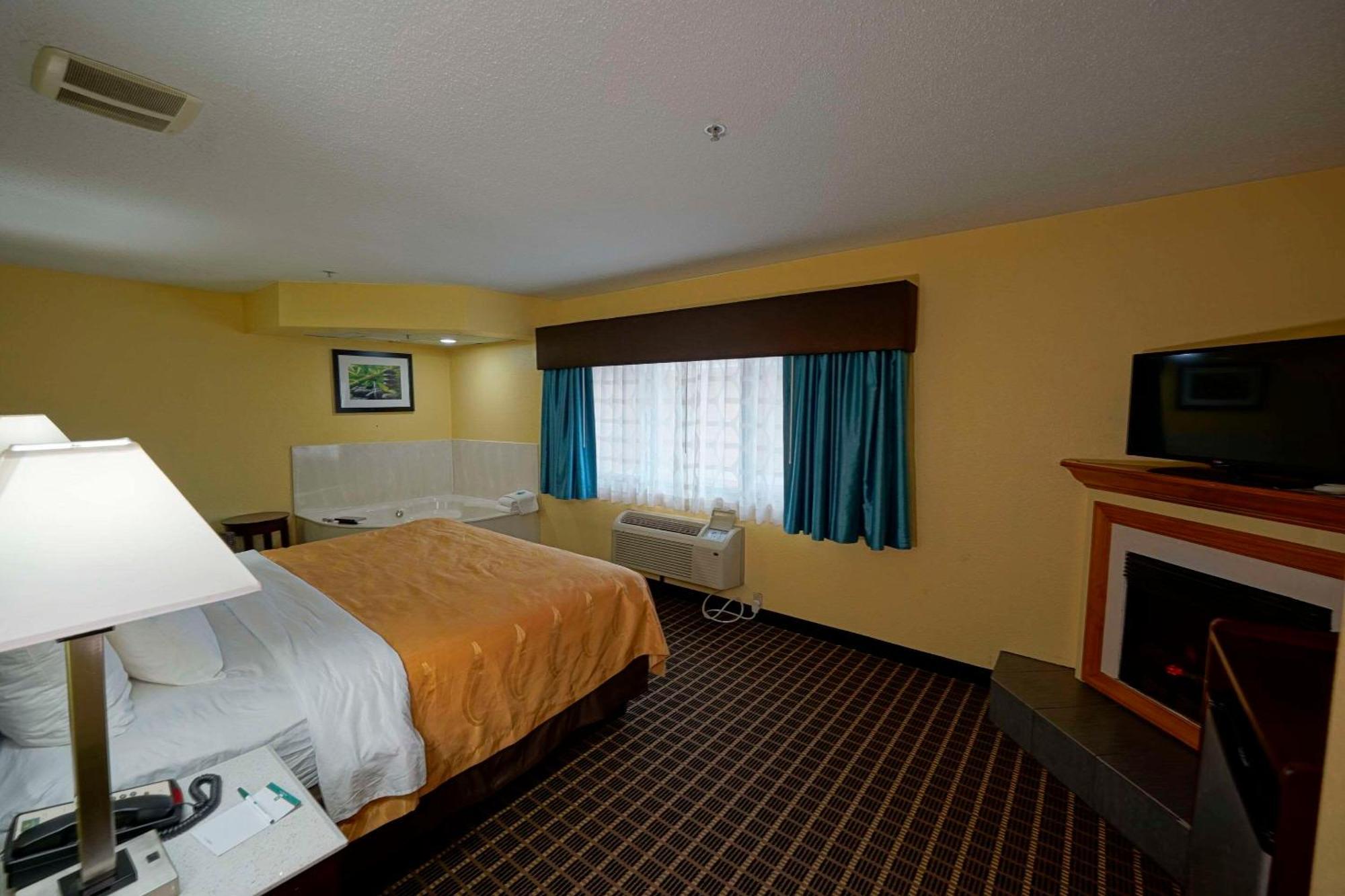 Quality Inn & Suites Harrington - Milford Ngoại thất bức ảnh